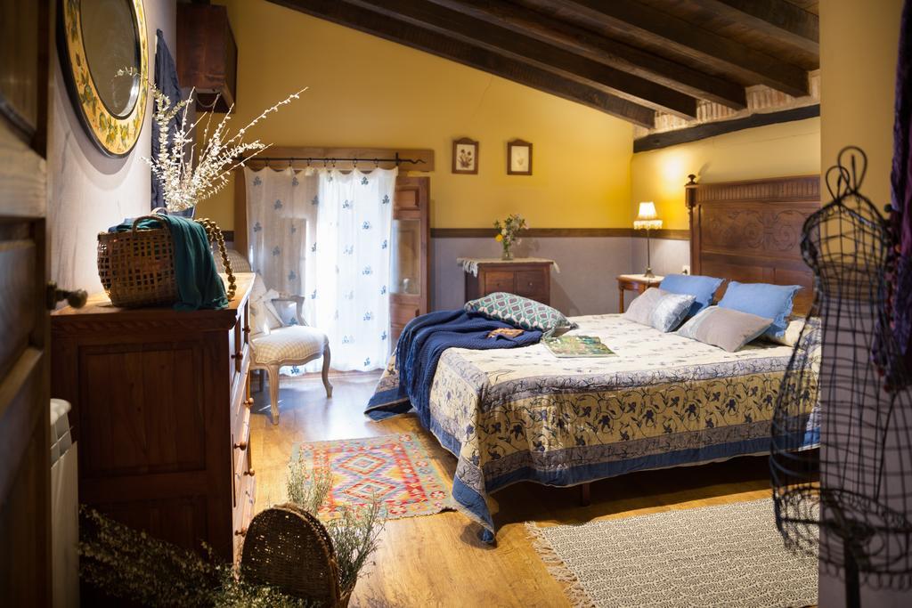 Casa Rural La Casa Del Bosque Navaconcejo Εξωτερικό φωτογραφία
